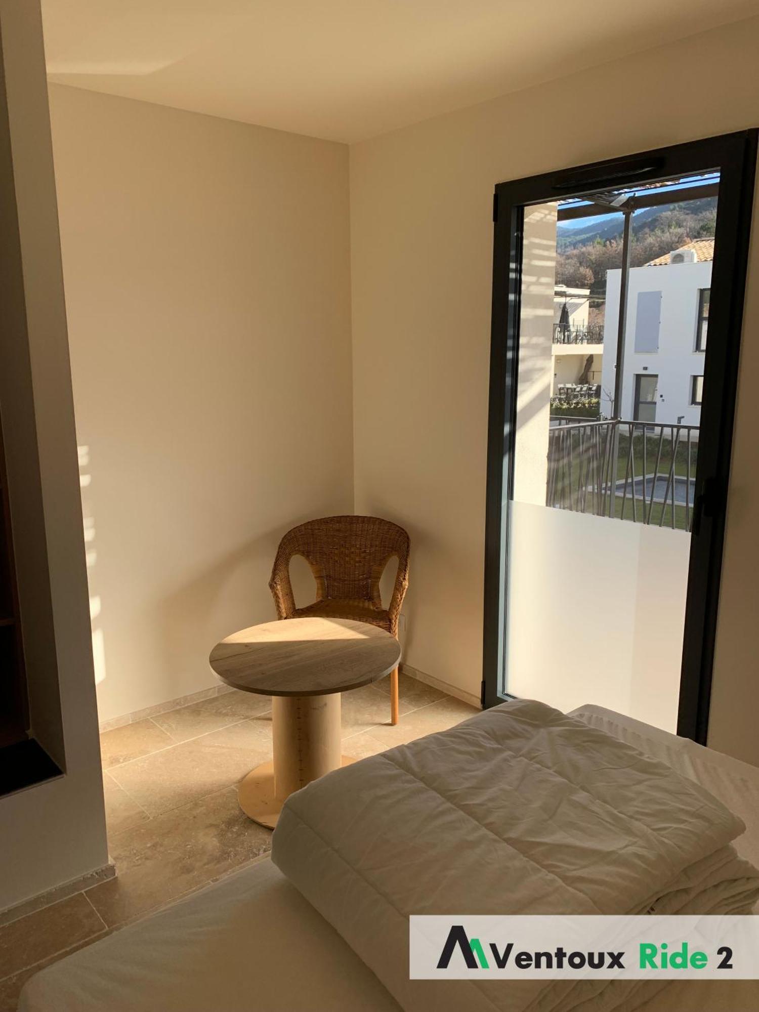 Ventoux Ride Apartment Malaucène Стая снимка