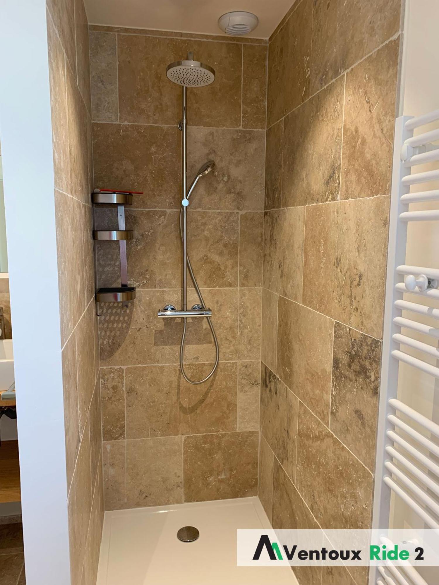 Ventoux Ride Apartment Malaucène Стая снимка